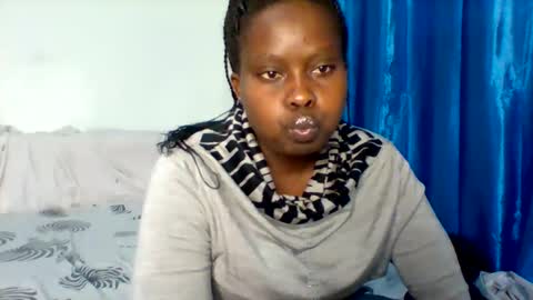 Snapshot of lovely_goodness chatting on 12/18/24, 05:37 enid online show from 12/18/24, 05:37