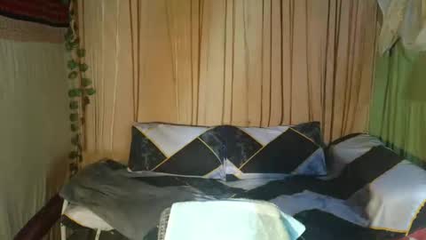 lovely_krizzy online show from 02/03/26, 11:26