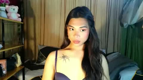 lovely_krizzy online show from 02/06/26, 02:38