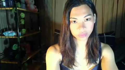lovely_krizzy online show from 02/17/26, 11:18