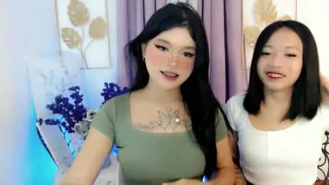 lovely_lianne online show from 10/23/25, 02:38