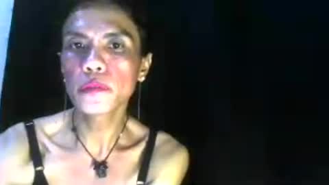 Snapshot of lovely_manificent4u chatting on 06/14/26, 02:52 Lest online show from 06/14/26, 02:52