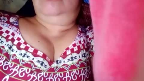 lovely_orchid online show from 12/23/24, 02:35