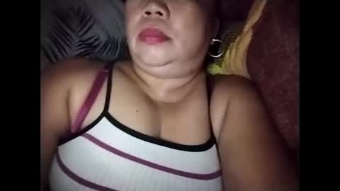 lovely_orchid online show from 12/01/25, 06:29