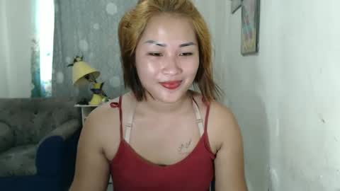 Snapshot of lovely_singlemom chatting on 12/30/24, 02:31 ask me dear online show from 12/30/24, 02:31