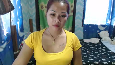 Snapshot of lovely_singlemom chatting on 10/15/25, 10:54 ask me dear online show from 10/15/25, 10:54