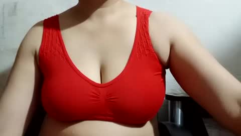 katrina follow me guys online show from 06/16/26, 04:37