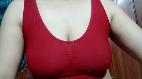 katrina follow me guys online show from 07/04/26, 10:43