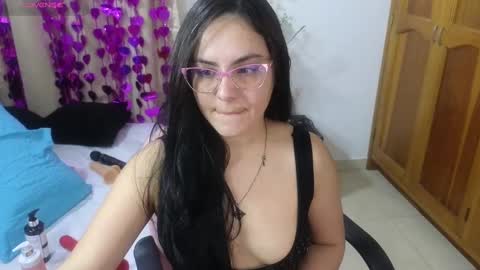 Snapshot of lovely_trix_ chatting on 02/27/25, 08:53 Trix online show from 02/27/25, 08:53