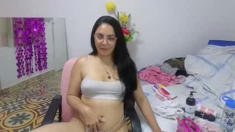 Snapshot of lovely_trix_ chatting on 09/23/25, 03:26 Trix online show from 09/23/25, 03:26