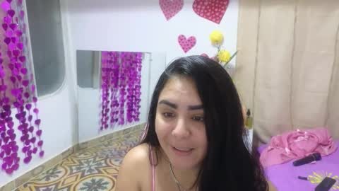 Snapshot of lovely_trix_ chatting on 11/14/25, 11:53 Trix online show from 11/14/25, 11:53
