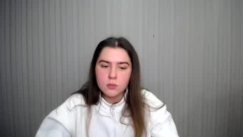 Snapshot of lovelyangel_xx chatting on 12/04/24, 10:46 lovelyangel_xx online show from 12/04/24, 10:46