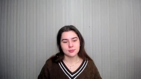 Snapshot of lovelyangel_xx chatting on 12/13/24, 10:41 lovelyangel_xx online show from 12/13/24, 10:41