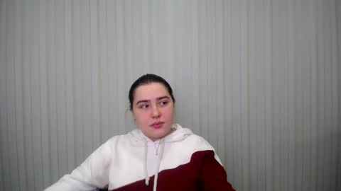 Snapshot of lovelyangel_xx chatting on 12/24/24, 09:17 lovelyangel_xx online show from 12/24/24, 09:17
