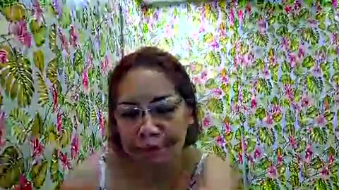 Snapshot of lovelyasiancutie chatting on 04/21/26, 10:01 lovelyasiancutie online show from 04/21/26, 10:01