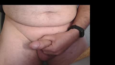 Snapshot of lovelybear2000 chatting on 12/13/24, 10:41 lovelybear2000 online show from 12/13/24, 10:41