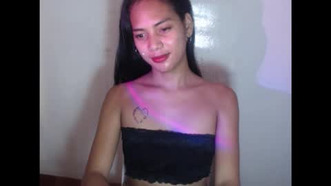 Carnilla online show from 10/22/25, 03:18