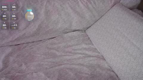 Dee online show from 10/22/25, 11:26