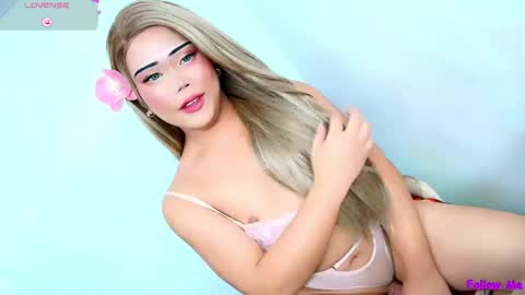 Snapshot of lovelydollsandra chatting on 11/02/25, 07:16 lovelydollsandra online show from 11/02/25, 07:16