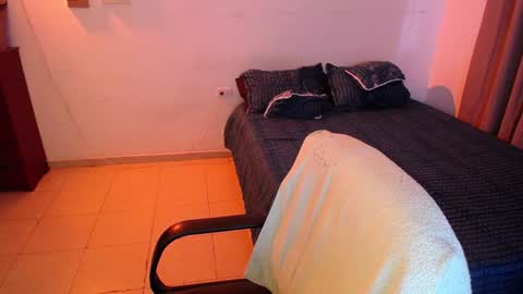 Snapshot of lovelydollyxx_ chatting on 01/18/25, 10:17 lovely online show from 01/18/25, 10:17