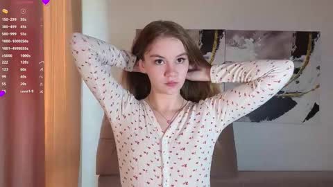 lovelygracee online show from 10/26/25, 01:39