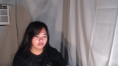 Snapshot of lovelykadita chatting on 11/17/25, 01:22 Kadita3 online show from 11/17/25, 01:22