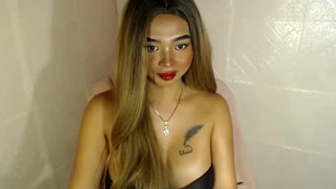 Snapshot of lovelykayleexx chatting on 02/08/25, 05:18 ara online show from 02/08/25, 05:18