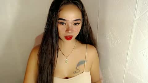 Snapshot of lovelykayleexx chatting on 02/12/25, 09:31 ara online show from 02/12/25, 09:31