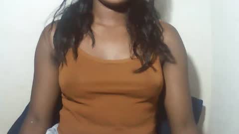Snapshot of lovelylarra chatting on 01/31/26, 07:23 lovelylarra online show from 01/31/26, 07:23