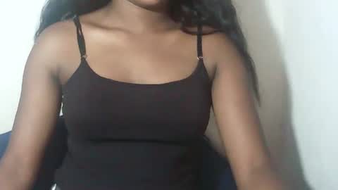 Snapshot of lovelylarra chatting on 03/02/26, 08:32 lovelylarra online show from 03/02/26, 08:32