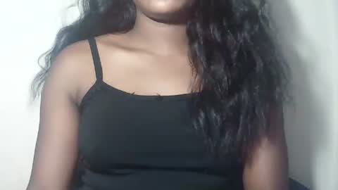 Snapshot of lovelylarra chatting on 04/03/26, 07:28 lovelylarra online show from 04/03/26, 07:28