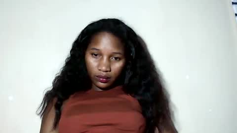 Snapshot of lovelylarra chatting on 05/20/26, 08:04 lovelylarra online show from 05/20/26, 08:04