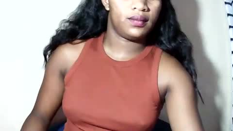 Snapshot of lovelylarra chatting on 05/21/26, 09:16 lovelylarra online show from 05/21/26, 09:16