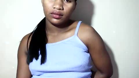 Snapshot of lovelylarra chatting on 07/01/26, 06:37 lovelylarra online show from 07/01/26, 06:37