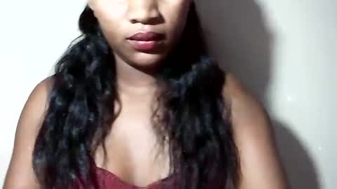 Snapshot of lovelylarra chatting on 07/11/26, 08:44 lovelylarra online show from 07/11/26, 08:44