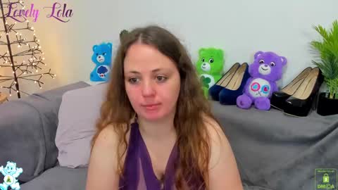 Snapshot of lovelylola_fr chatting on 12/02/24, 09:28 Lola online show from 12/02/24, 09:28