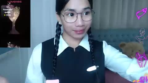 lovelymae18 online show from 02/26/26, 07:29