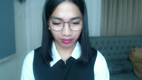 lovelymae18 online show from 03/25/26, 10:49