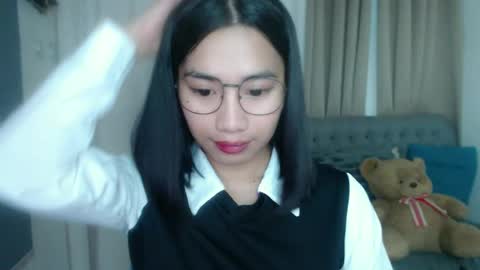 Snapshot of lovelymae18 chatting on 07/15/26, 05:34 lovelymae18 online show from 07/15/26, 05:34