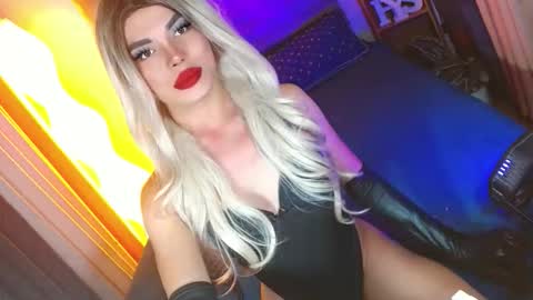 Snapshot of lovelymiss_shyna11 chatting on 02/22/26, 09:52 lovelymiss_shyna11 online show from 02/22/26, 09:52