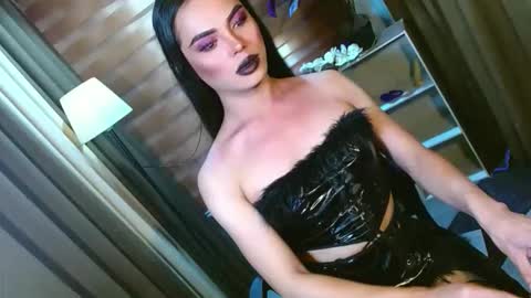 lovelymiss_shyna11 online show from 05/03/26, 05:35