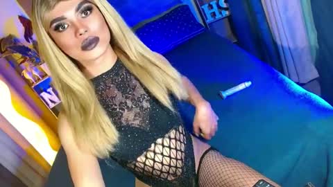 Snapshot of lovelymiss_shyna11 chatting on 06/23/26, 07:56 lovelymiss_shyna11 online show from 06/23/26, 07:56