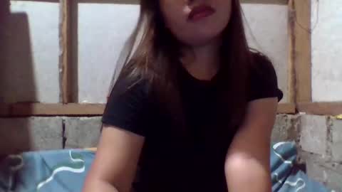 lovelymocha27s online show from 12/13/24, 10:19