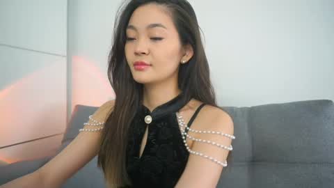 kim online show from 02/24/25, 11:10