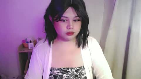 lovely online show from 05/20/26, 04:18