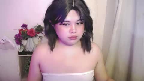 lovely online show from 05/25/26, 07:25