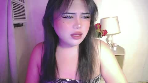 Snapshot of lovelypinaychubsx chatting on 06/28/26, 09:21 lovely online show from 06/28/26, 09:21