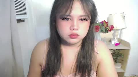 Snapshot of lovelypinaychubsx chatting on 07/05/26, 02:18 lovely online show from 07/05/26, 02:18