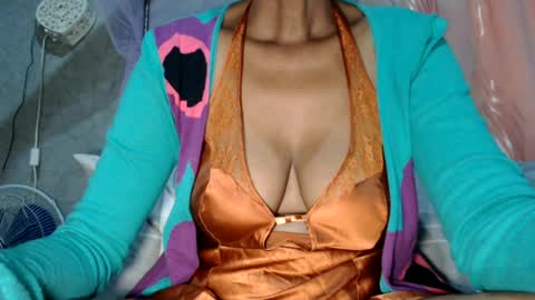 miss fancy louis online show from 07/01/26, 06:15