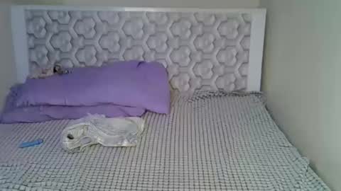 Snapshot of lovelytin chatting on 01/11/26, 06:57 lovelytin online show from 01/11/26, 06:57